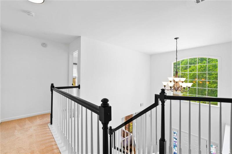 Image for property 560 Edgehill Place, Johns Creek, GA 30022