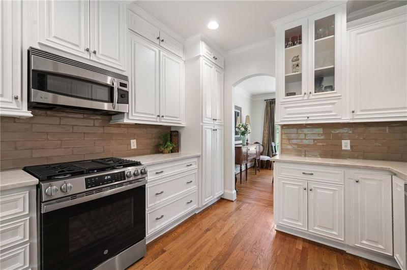 Image for property 4810 Hamptons Club Drive, Alpharetta, GA 30004