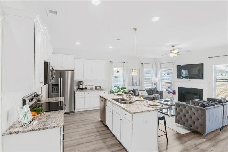 Image for property 11682 Chatham Drive, Hampton, GA 30228