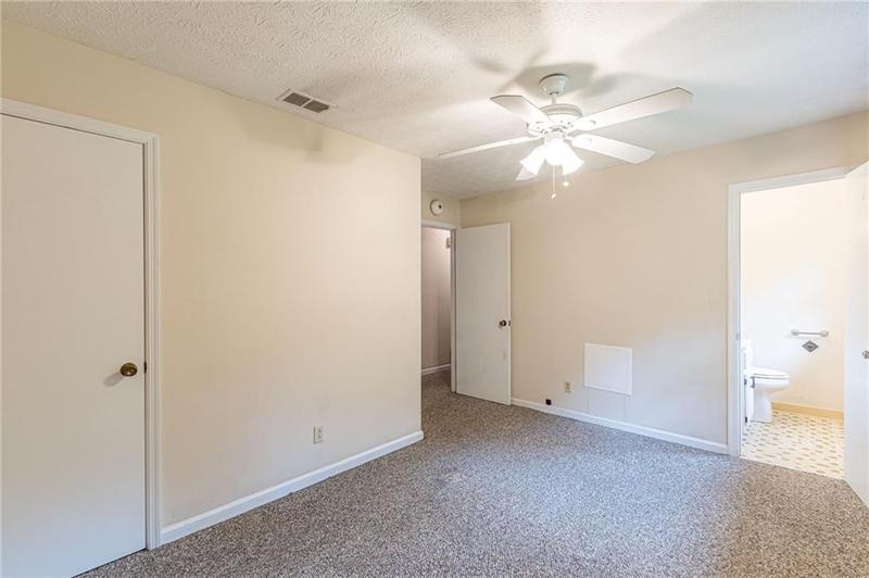 Image for property 3340 Robin Hood Lane, Winston, GA 30187