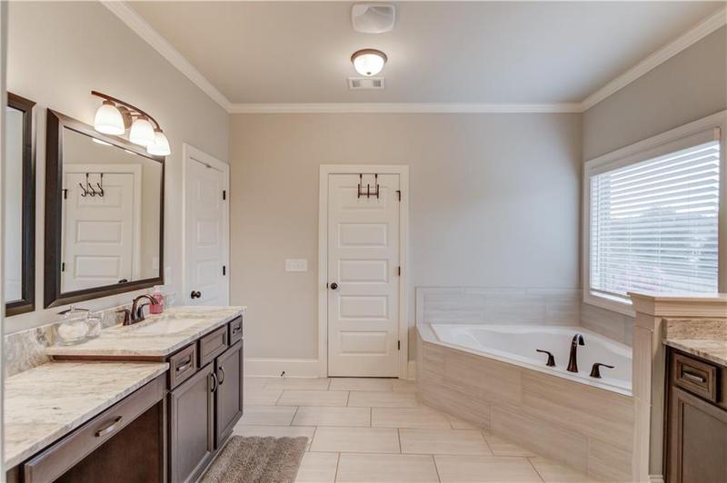 Image for property 1635 Rambling Rill Circle, Statham, GA 30666