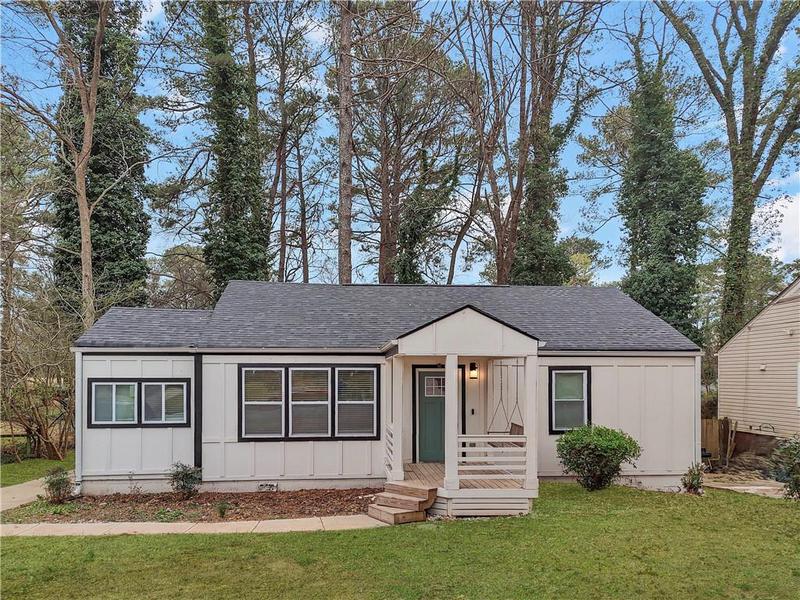 Image for property 1330 Lanvale Drive, Atlanta, GA 30310