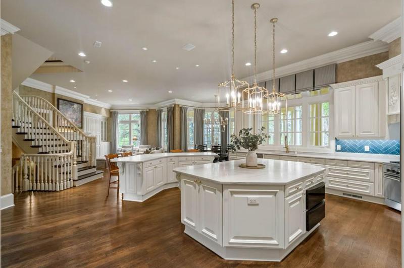 Image for property 10955 Stroup Road, Roswell, GA 30075