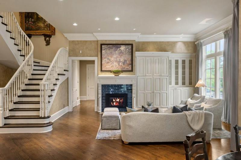 Image for property 10955 Stroup Road, Roswell, GA 30075