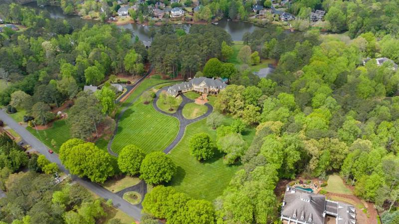 Image for property 10955 Stroup Road, Roswell, GA 30075