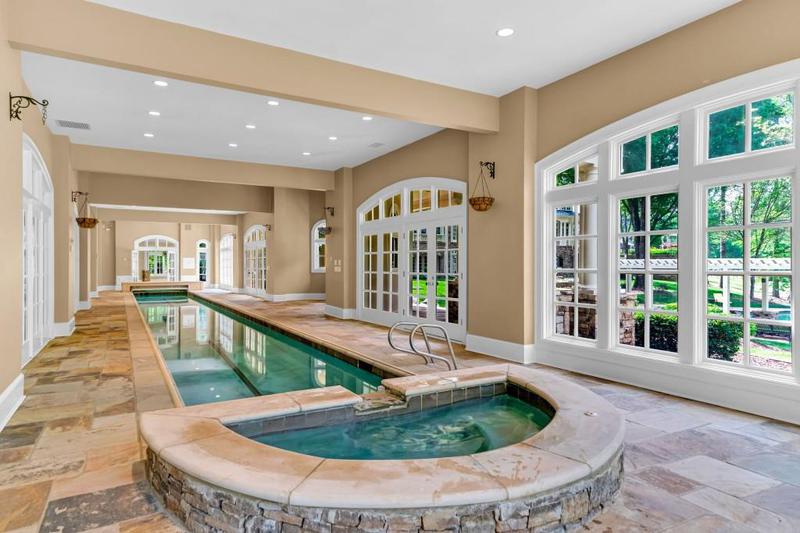 Image for property 10955 Stroup Road, Roswell, GA 30075