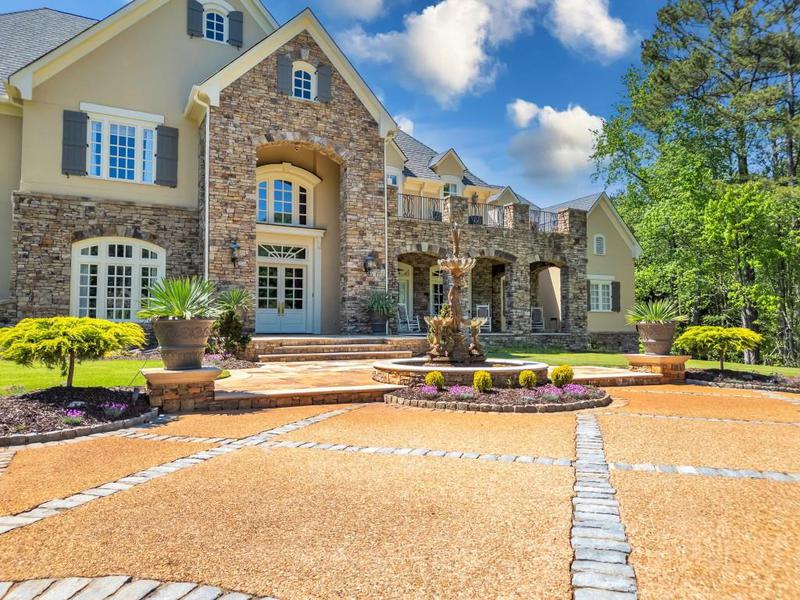Image for property 10955 Stroup Road, Roswell, GA 30075