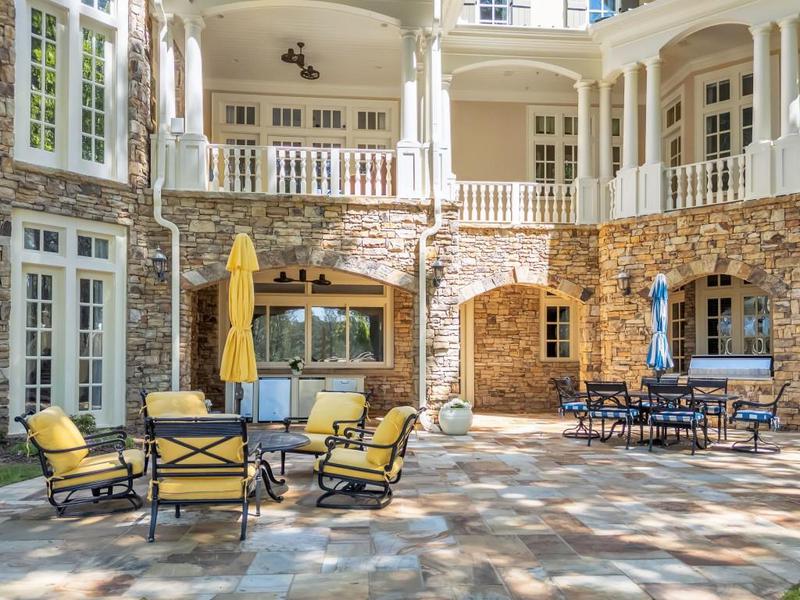 Image for property 10955 Stroup Road, Roswell, GA 30075