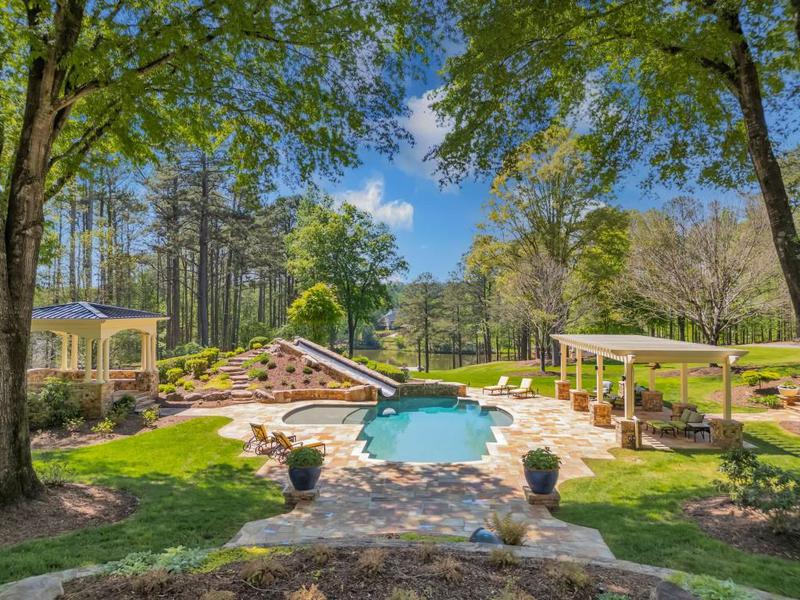 Image for property 10955 Stroup Road, Roswell, GA 30075
