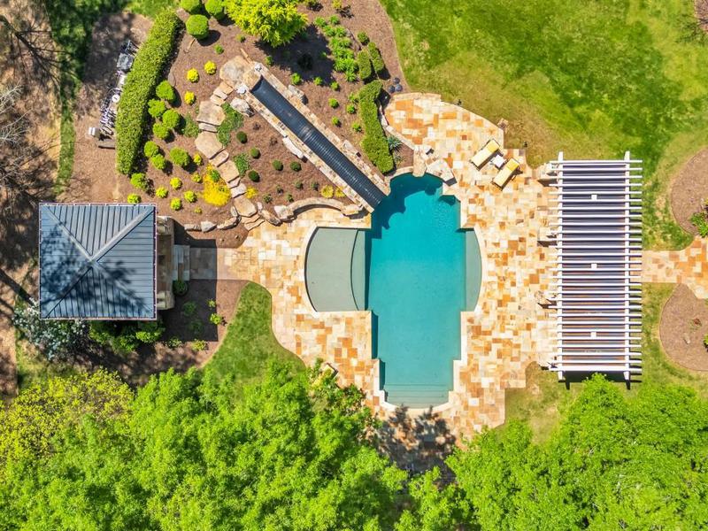 Image for property 10955 Stroup Road, Roswell, GA 30075