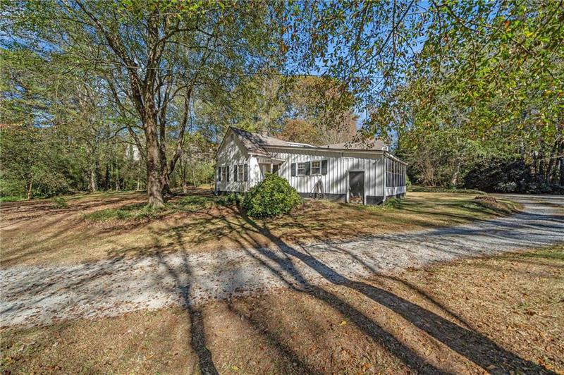 Image for property 1765 Holly Springs Road, Marietta, GA 30062