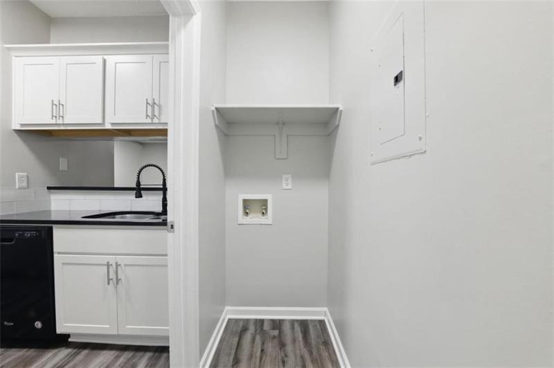 Image for property 1250 Parkwood Circle SE 1110, Atlanta, GA 30339