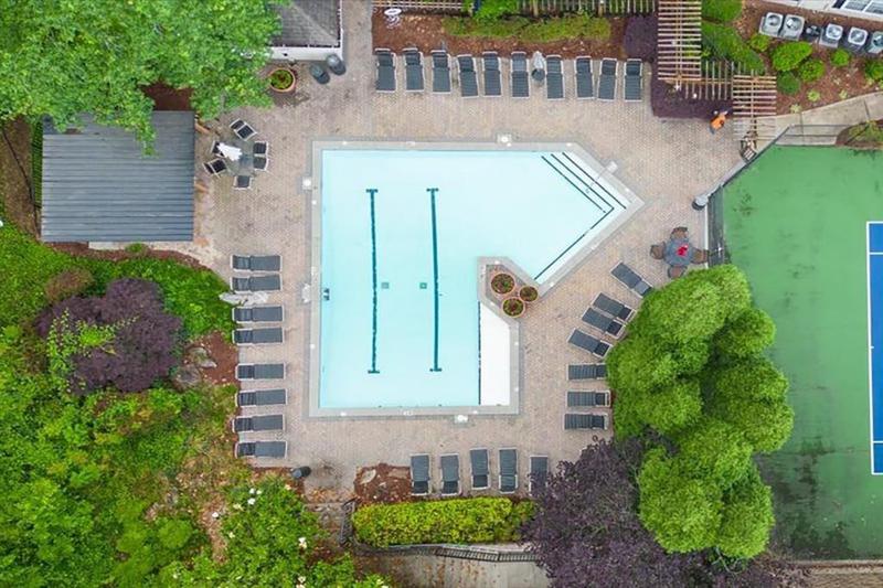 Image for property 1250 Parkwood Circle SE 1110, Atlanta, GA 30339