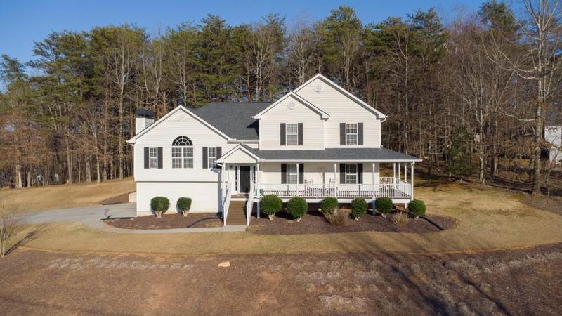 Image for property 70 Jefferson Court, Jasper, GA 30143