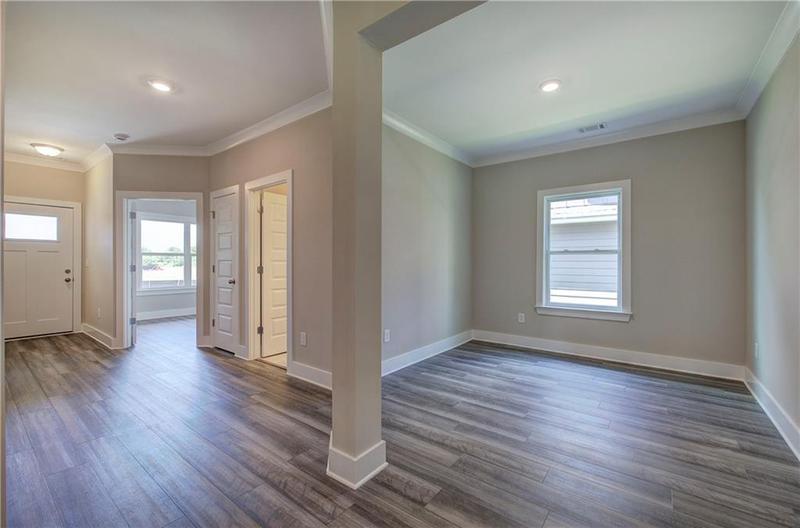 Image for property 111 Sunflower Circle, Cartersville, GA 30121