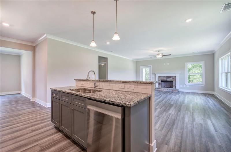 Image for property 111 Sunflower Circle, Cartersville, GA 30121