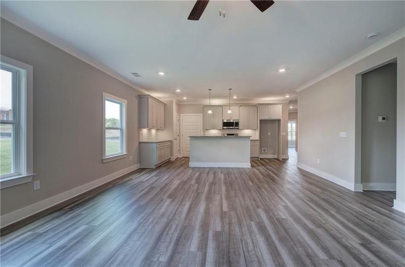 Image for property 111 Sunflower Circle, Cartersville, GA 30121