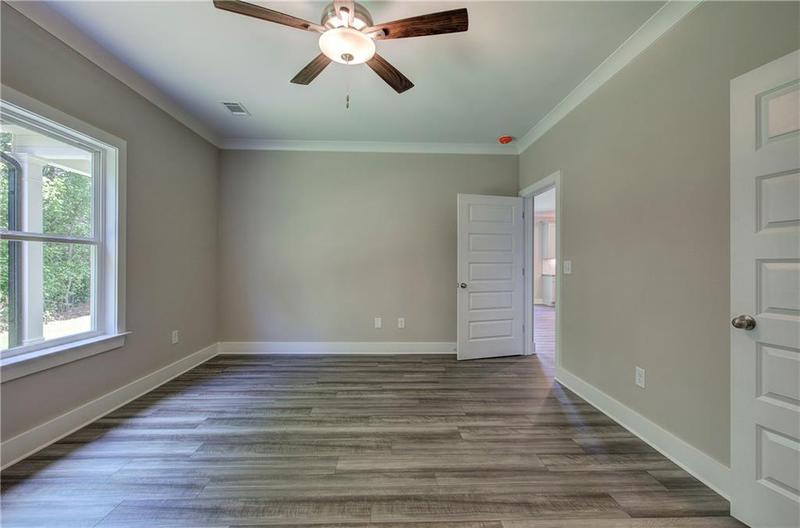 Image for property 111 Sunflower Circle, Cartersville, GA 30121