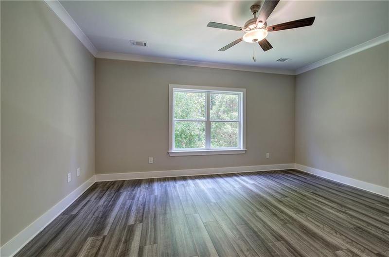 Image for property 111 Sunflower Circle, Cartersville, GA 30121