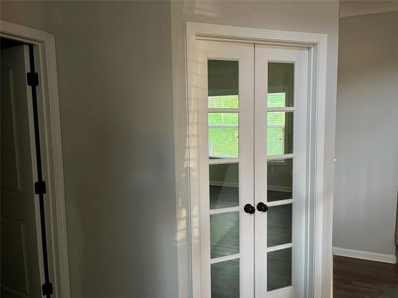 Image for property 9240 Hollywood Drive, Gainesville, GA 30506