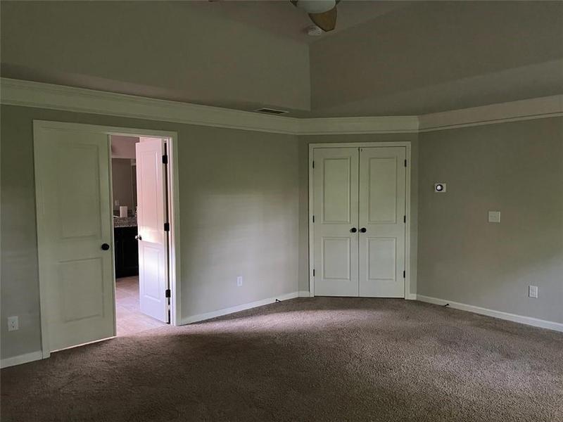 Image for property 9240 Hollywood Drive, Gainesville, GA 30506