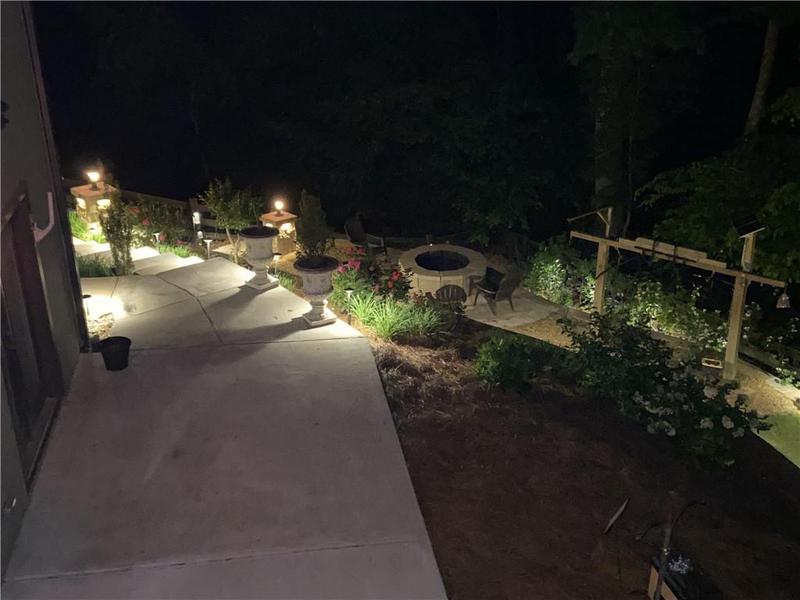 Image for property 9240 Hollywood Drive, Gainesville, GA 30506