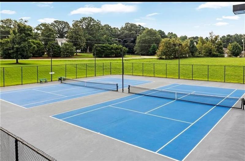 Image for property 9240 Hollywood Drive, Gainesville, GA 30506