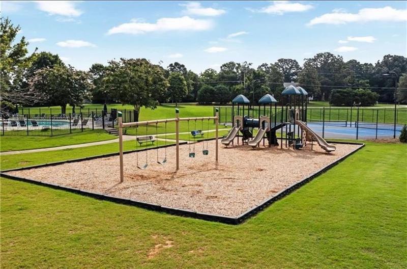 Image for property 9240 Hollywood Drive, Gainesville, GA 30506