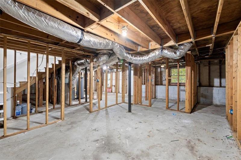 Image for property 3512 Collier Drive, Atlanta, GA 30331