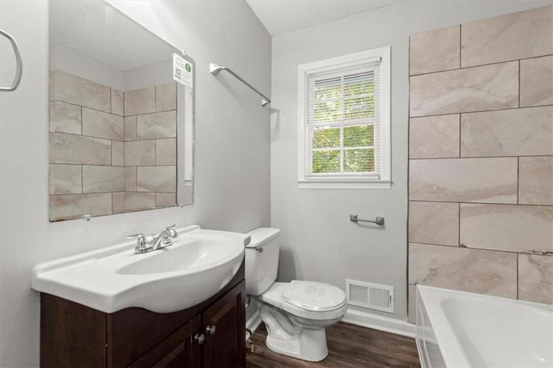 Image for property 3512 Collier Drive, Atlanta, GA 30331