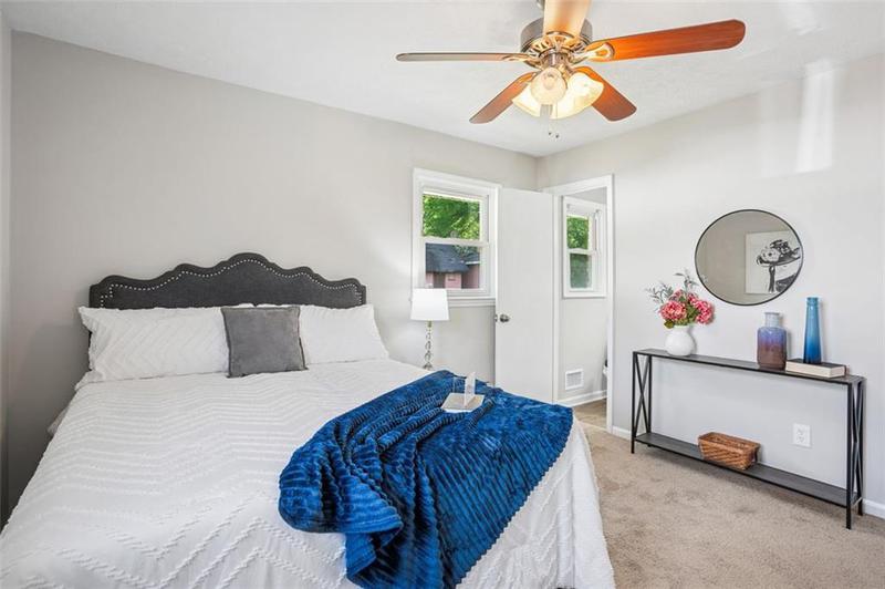 Image for property 129 WOODMONT Drive, Griffin, GA 30224