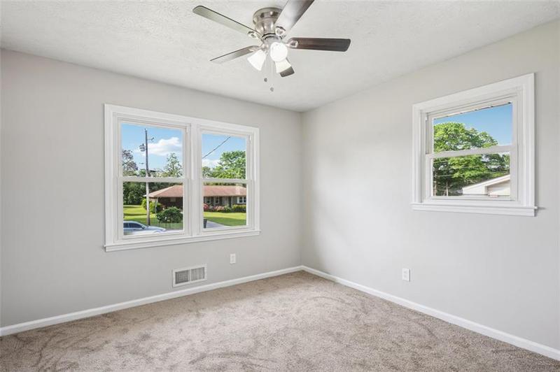 Image for property 129 WOODMONT Drive, Griffin, GA 30224