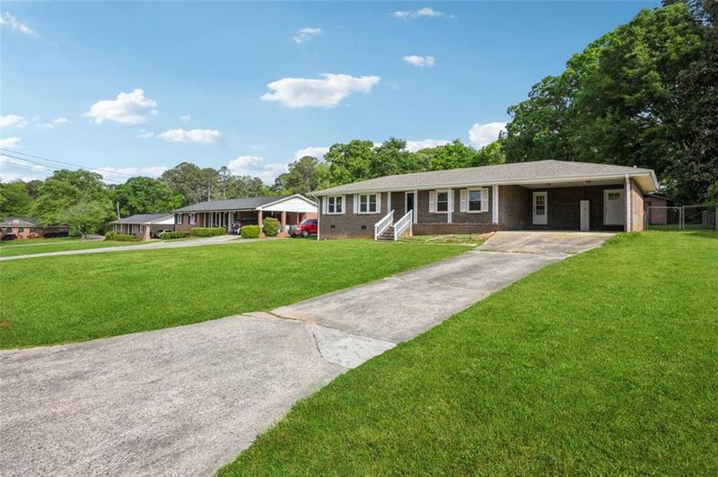 Image for property 129 WOODMONT Drive, Griffin, GA 30224