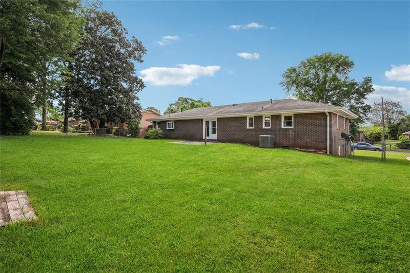 Image for property 129 WOODMONT Drive, Griffin, GA 30224