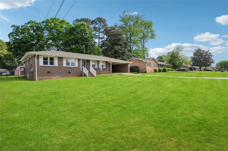 Image for property 129 WOODMONT Drive, Griffin, GA 30224