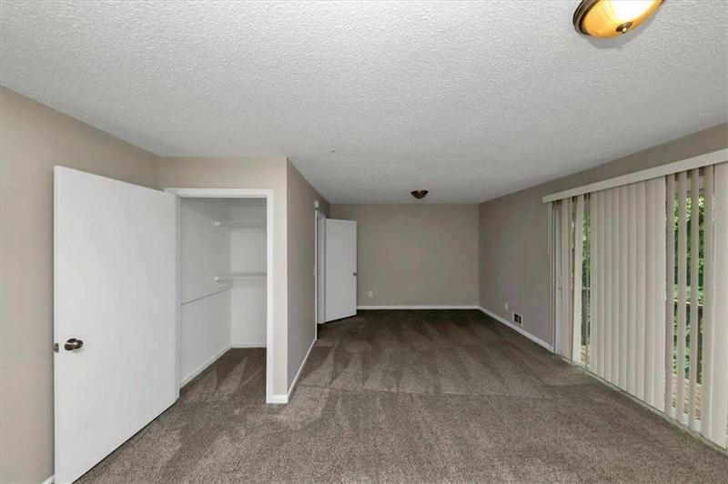 Image for property 7 DUFFERS Court, Kennesaw, GA 30144