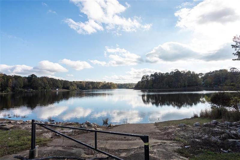 Image for property 210 HUIET Drive, Mcdonough, GA 30252