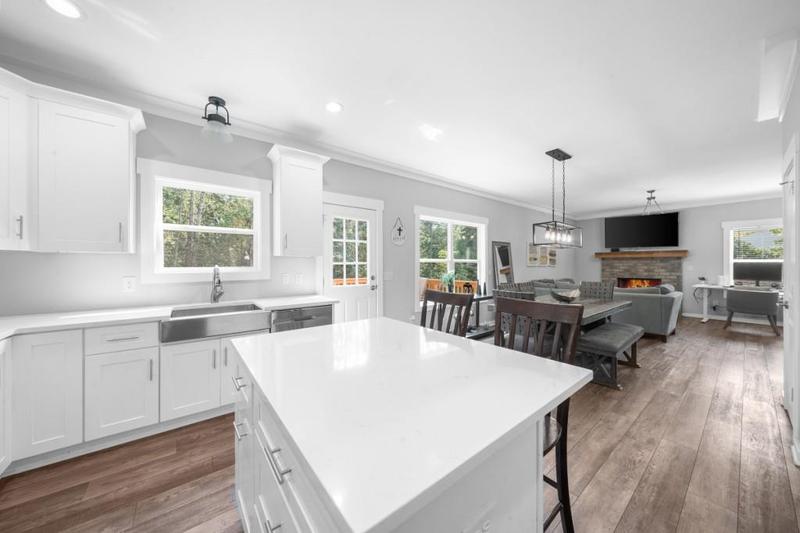 Image for property 8615 Bethel Road, Gainesville, GA 30506