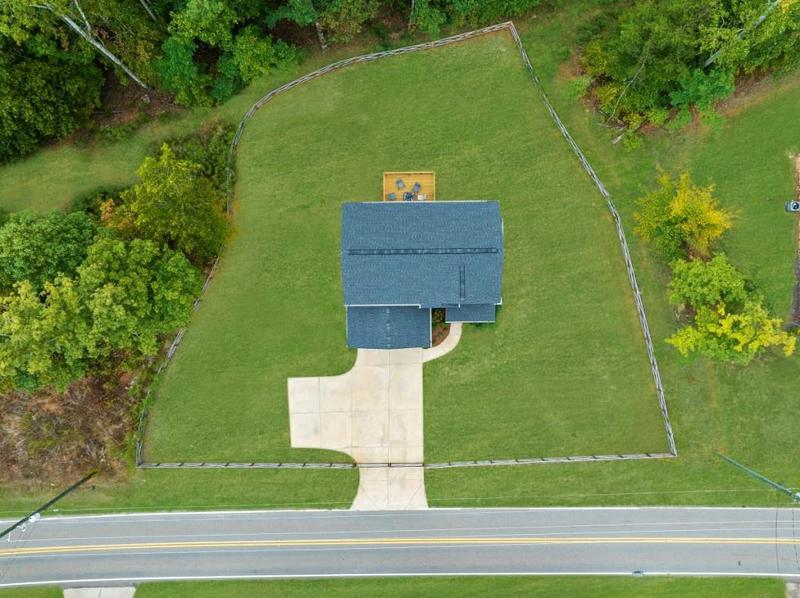 Image for property 8615 Bethel Road, Gainesville, GA 30506