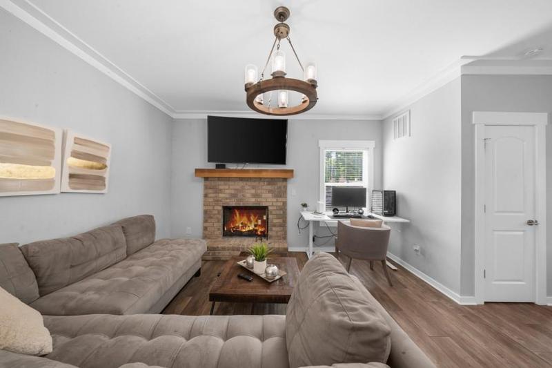 Image for property 8615 Bethel Road, Gainesville, GA 30506