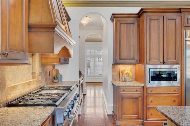 Image for property 4853 Stonehall Place, Atlanta, GA 30339