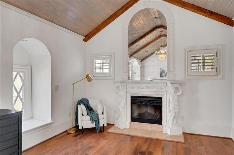 Image for property 4853 Stonehall Place, Atlanta, GA 30339