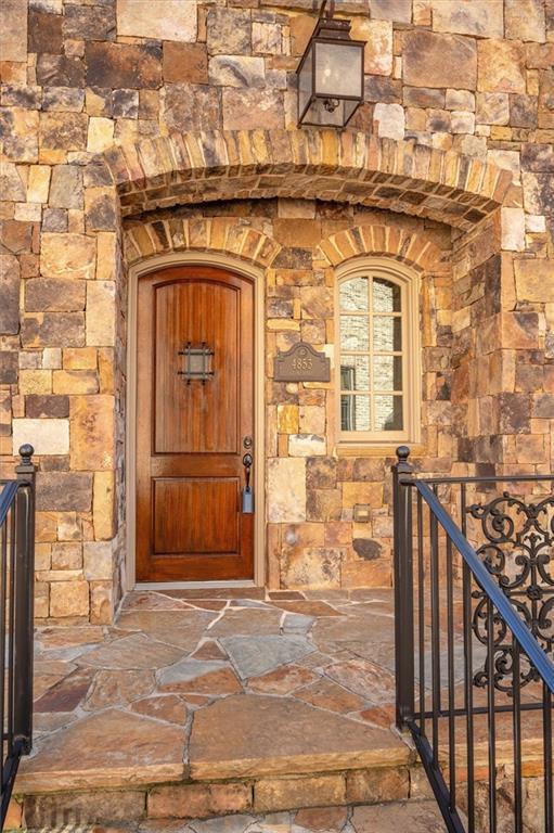 Image for property 4853 Stonehall Place, Atlanta, GA 30339
