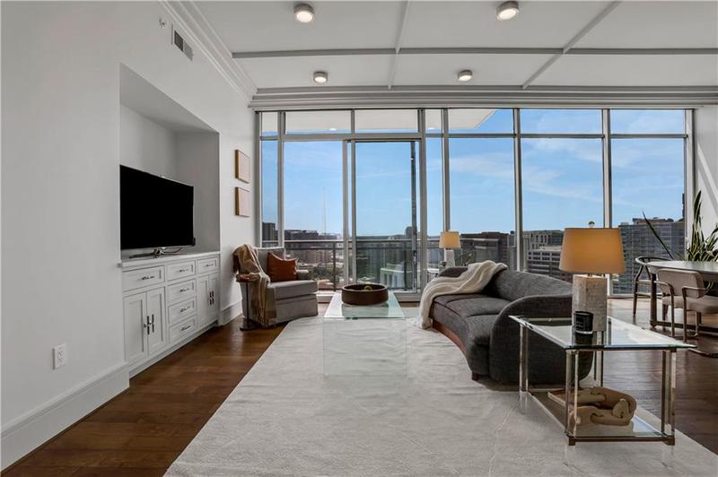 Image for property 1065 Peachtree Street 3003, Atlanta, GA 30309