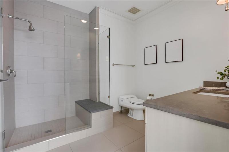 Image for property 1065 Peachtree Street 3003, Atlanta, GA 30309