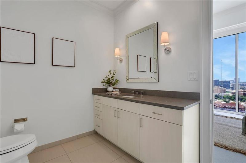 Image for property 1065 Peachtree Street 3003, Atlanta, GA 30309