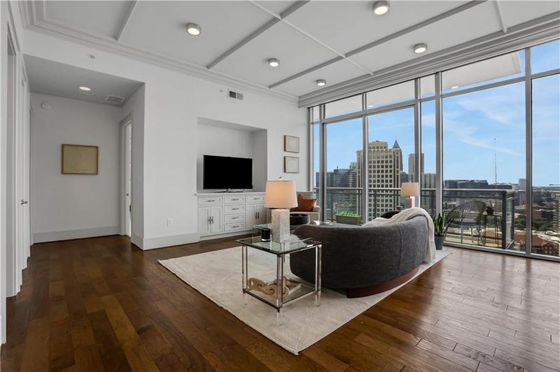 Image for property 1065 Peachtree Street 3003, Atlanta, GA 30309
