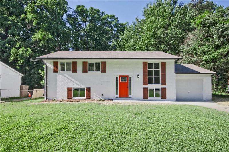 Image for property 1349 Heather Circle, Riverdale, GA 30296