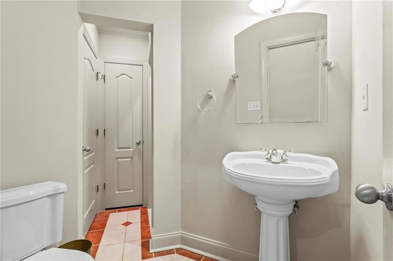 Image for property 1169 Dawn View Lane, Atlanta, GA 30327