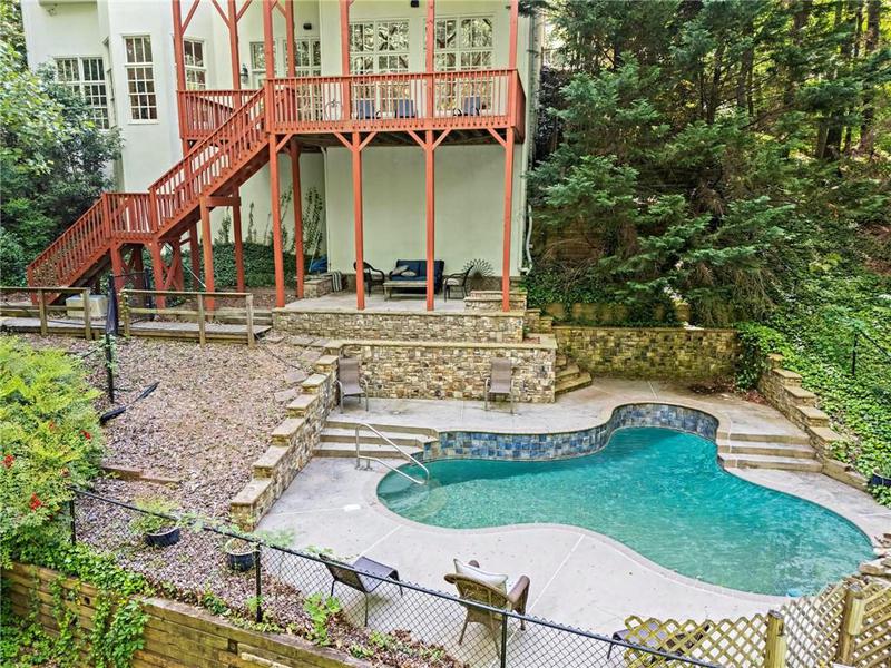 Image for property 1169 Dawn View Lane, Atlanta, GA 30327